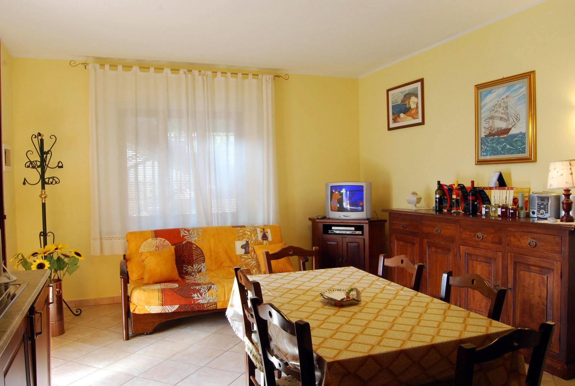 B&B Da Franca Camporgiano Exteriér fotografie
